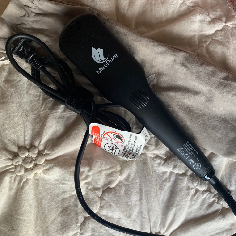 Miro Pure Straightener brush